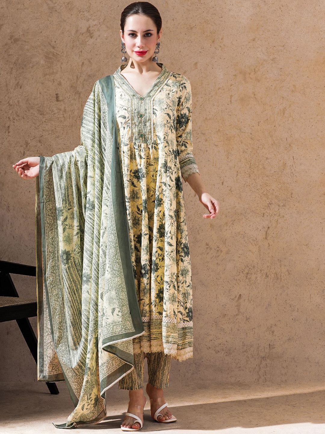 

STYLEBAAZI Floral Printed Thread Work Pure Cotton Anarkali Kurta With Trouser And Dupatta, Olive