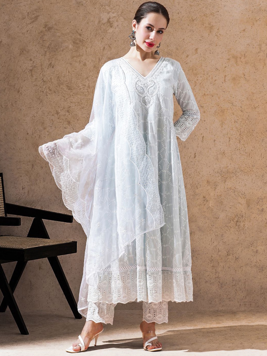 

STYLEBAAZI Floral Embroidered Thread Work Pure Cotton Kurta With Palazzos And Dupatta, Blue