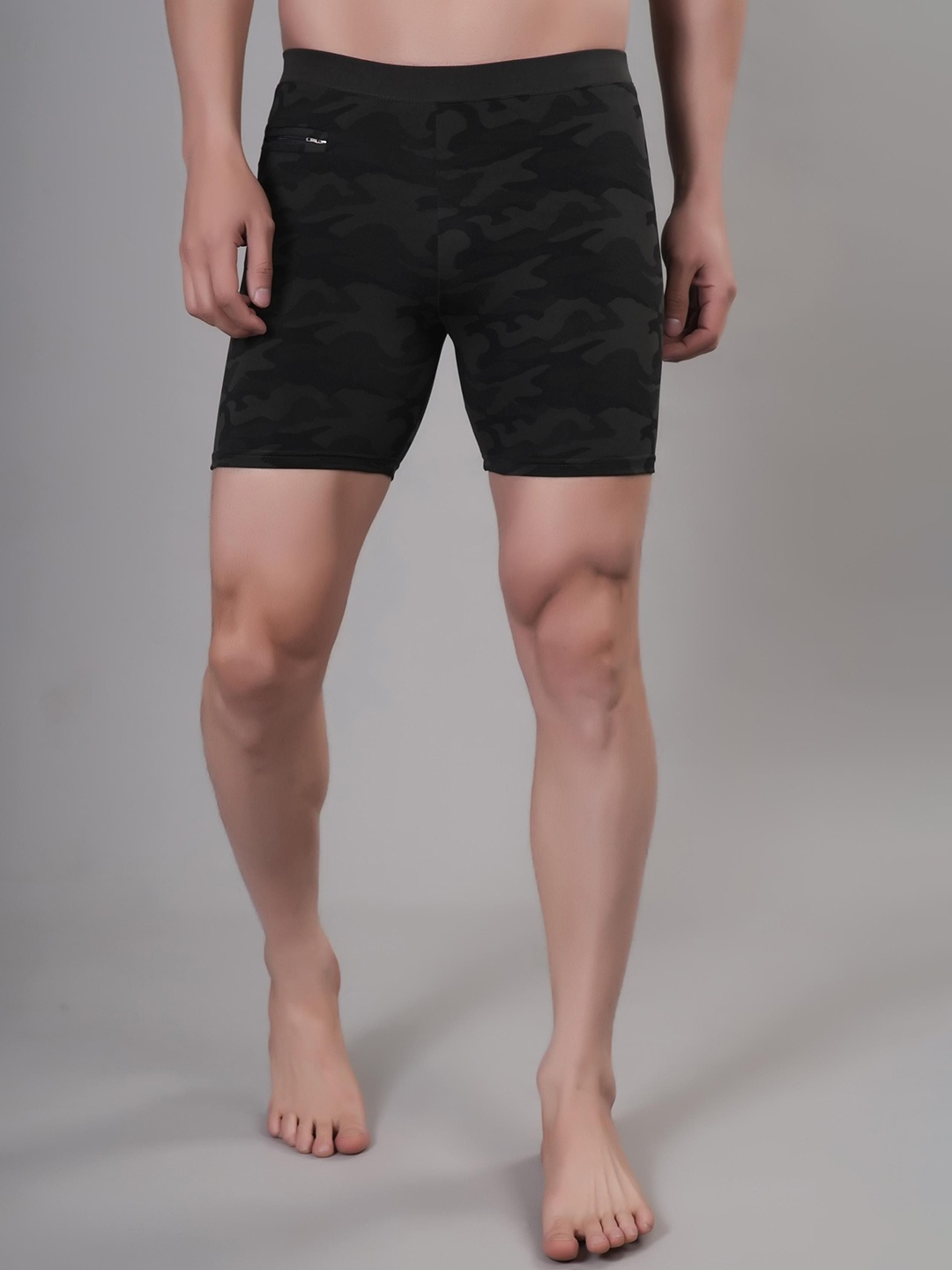 

HIRRUX Men Printed Swim Bottoms, Grey