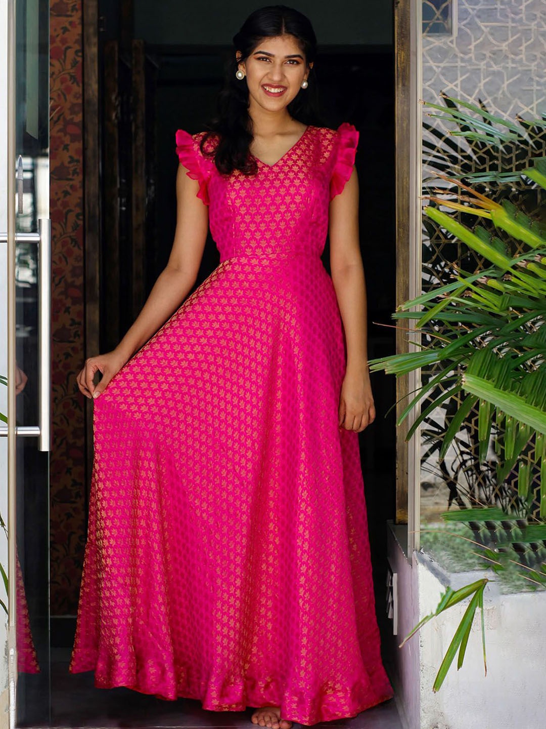 

BAESD Woven Design V-Neck Art Silk Anarkali Kurta, Pink