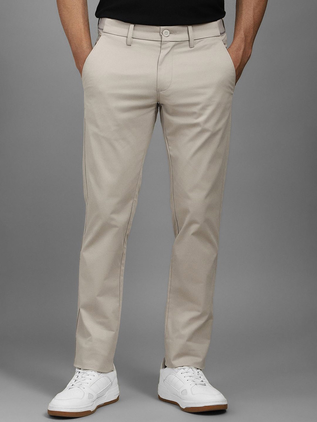 

Louis Philippe Sport Men Pure Cotton Slim Fit Regular Trousers, Beige