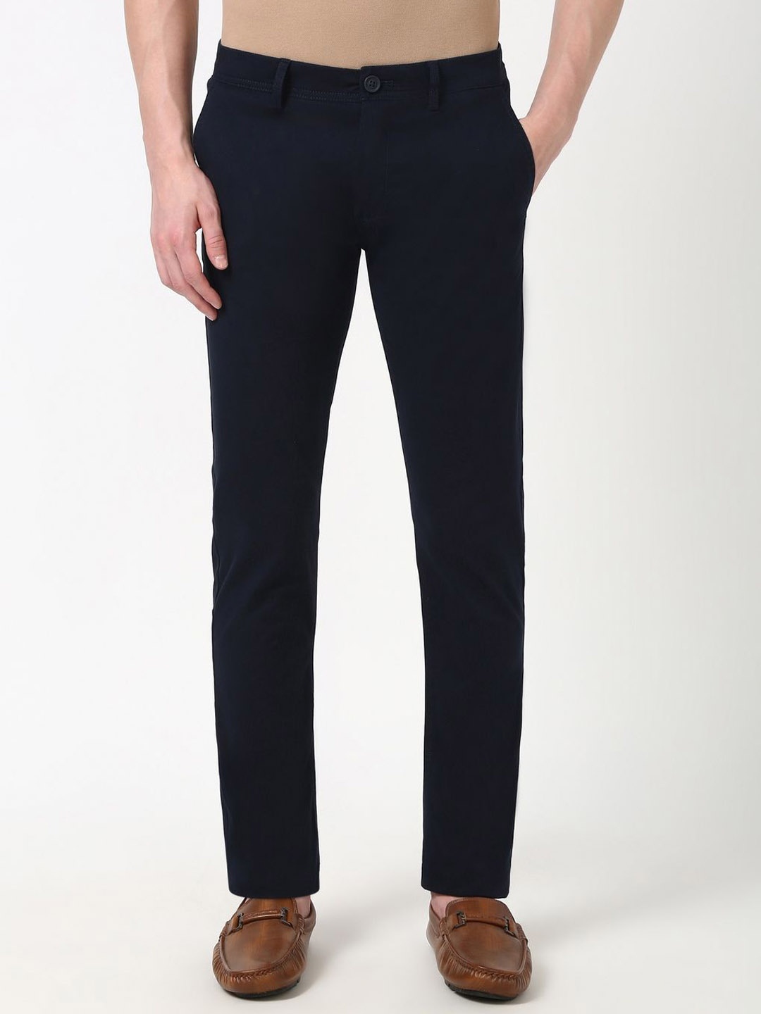 

Peter England Casuals Men Skinny Fit Mid-Rise Trousers, Navy blue