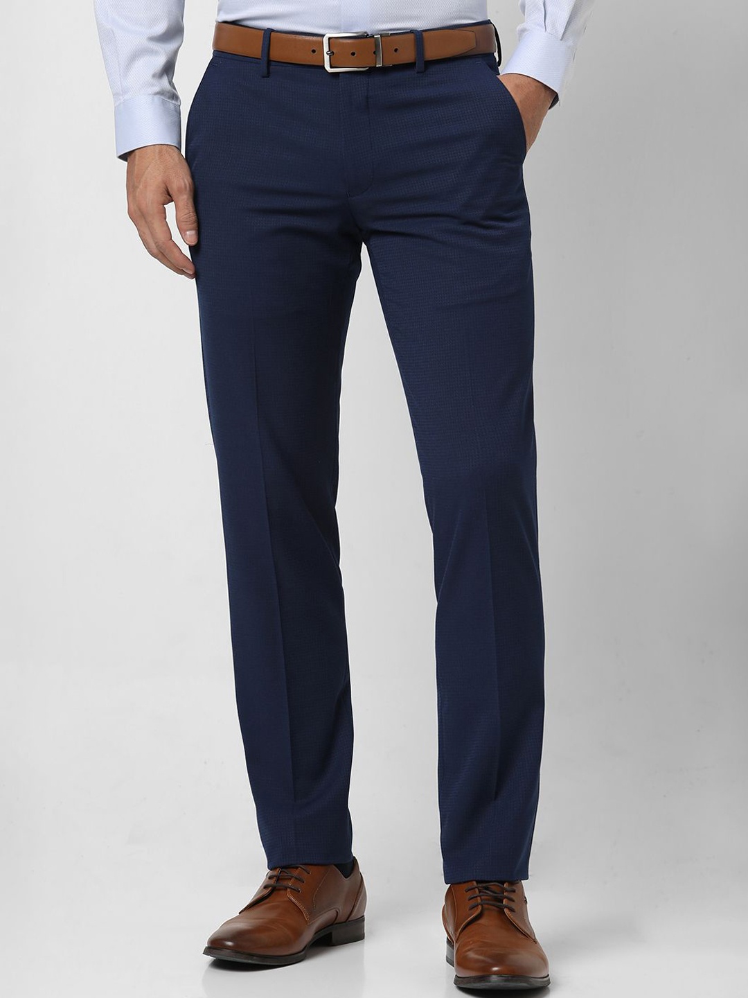 

Van Heusen Men Slim Fit Formal Trousers, Navy blue