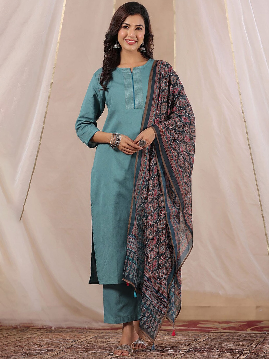 

BAESD Notch Neck A-Line Kurta With Trousers and Dupatta, Turquoise blue