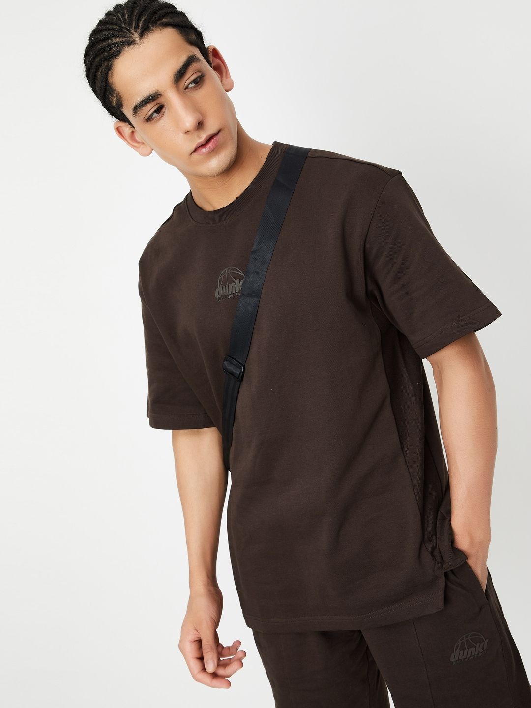 

max Men Typography Printed Round Neck Cotton T-shirt, Coffee brown