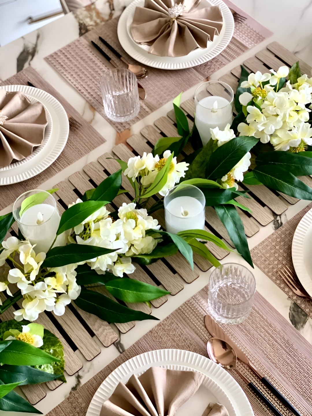 

Mason Home Green & White Artificial Flower