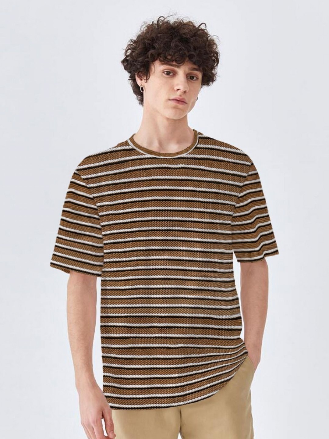 

The Dry State Men Striped Monochrome Pockets T-shirt, Brown