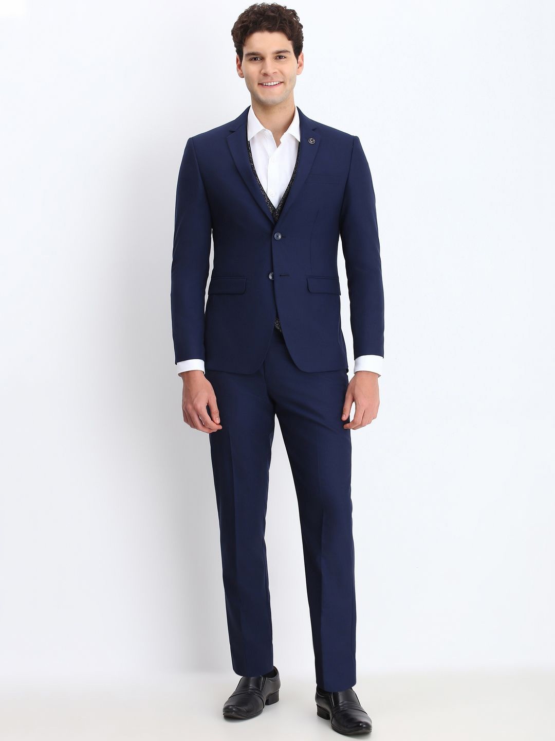 

Allen Solly Men Formal Blazer and Waistcoat with Trousers, Navy blue