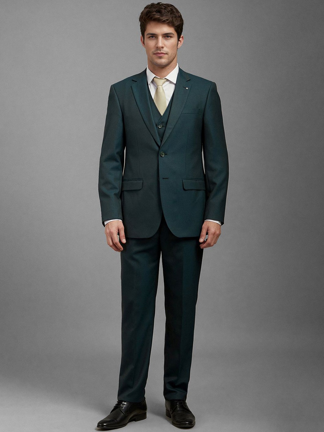 

Louis Philippe Men Self Design Slim Fit Single-Breasted 3 Piece Suit, Green