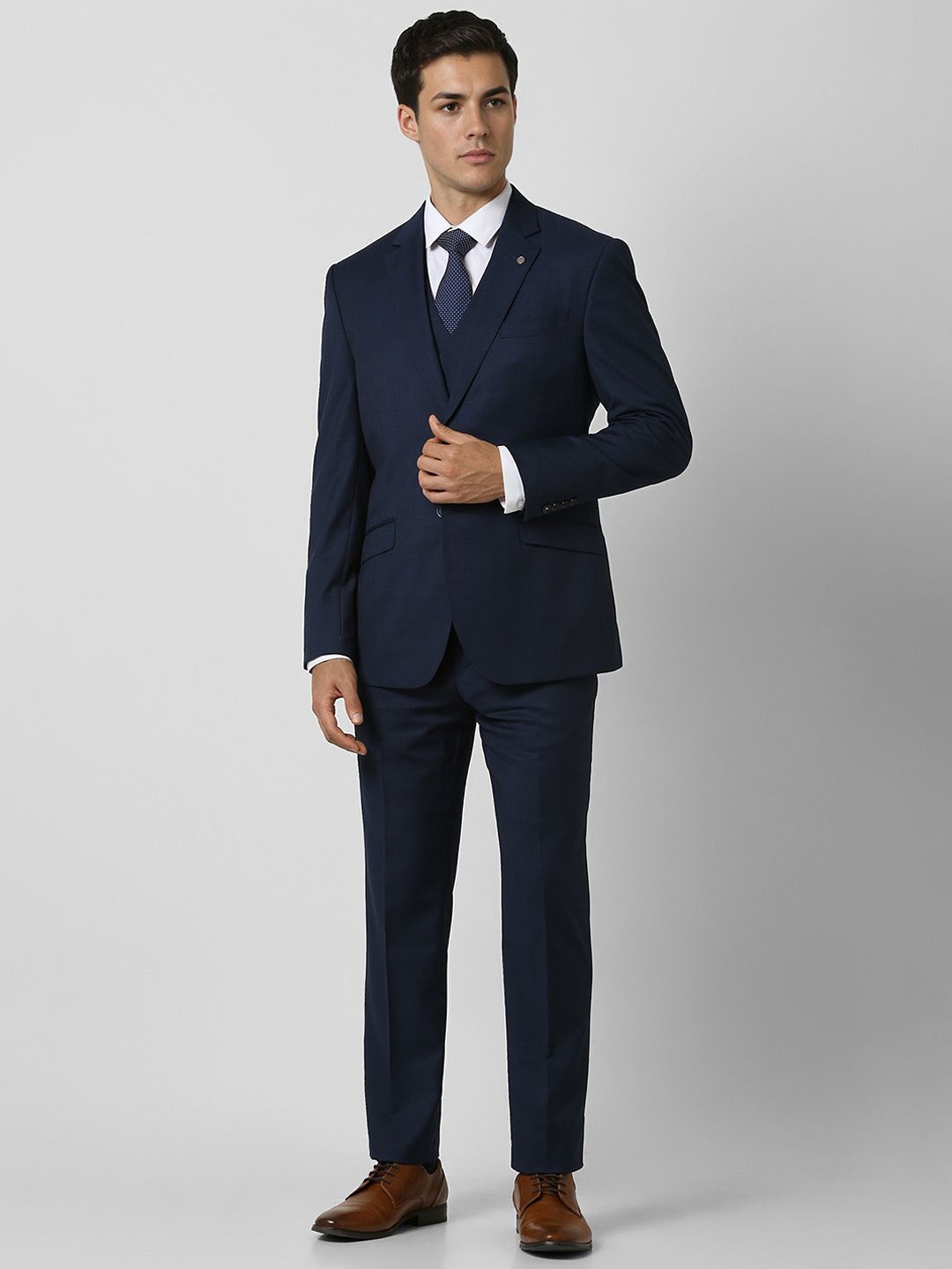 

Van Heusen Checked Slim Fit Single-Breasted 3 Piece Suits, Navy blue