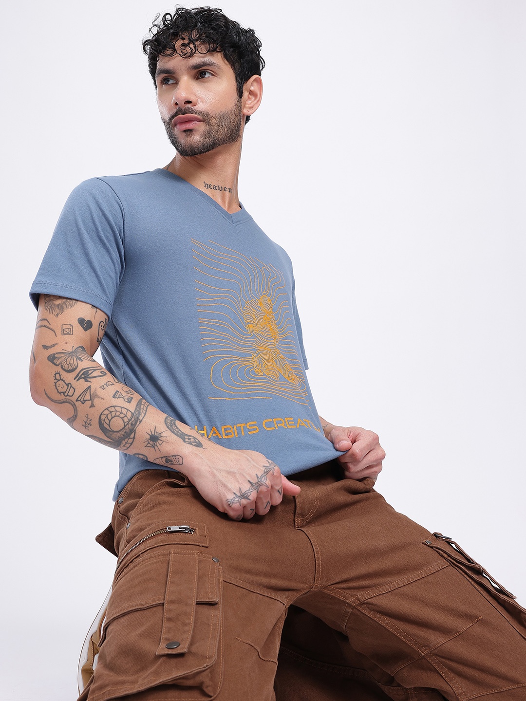 

glitchez Printed V-Neck T-shirt, Blue