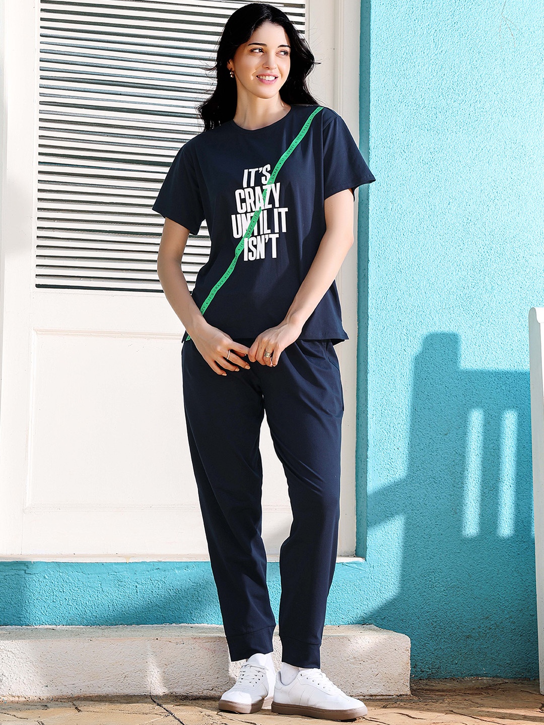 

Zeyo Printed Round Neck T-Shirt With Jogger, Navy blue