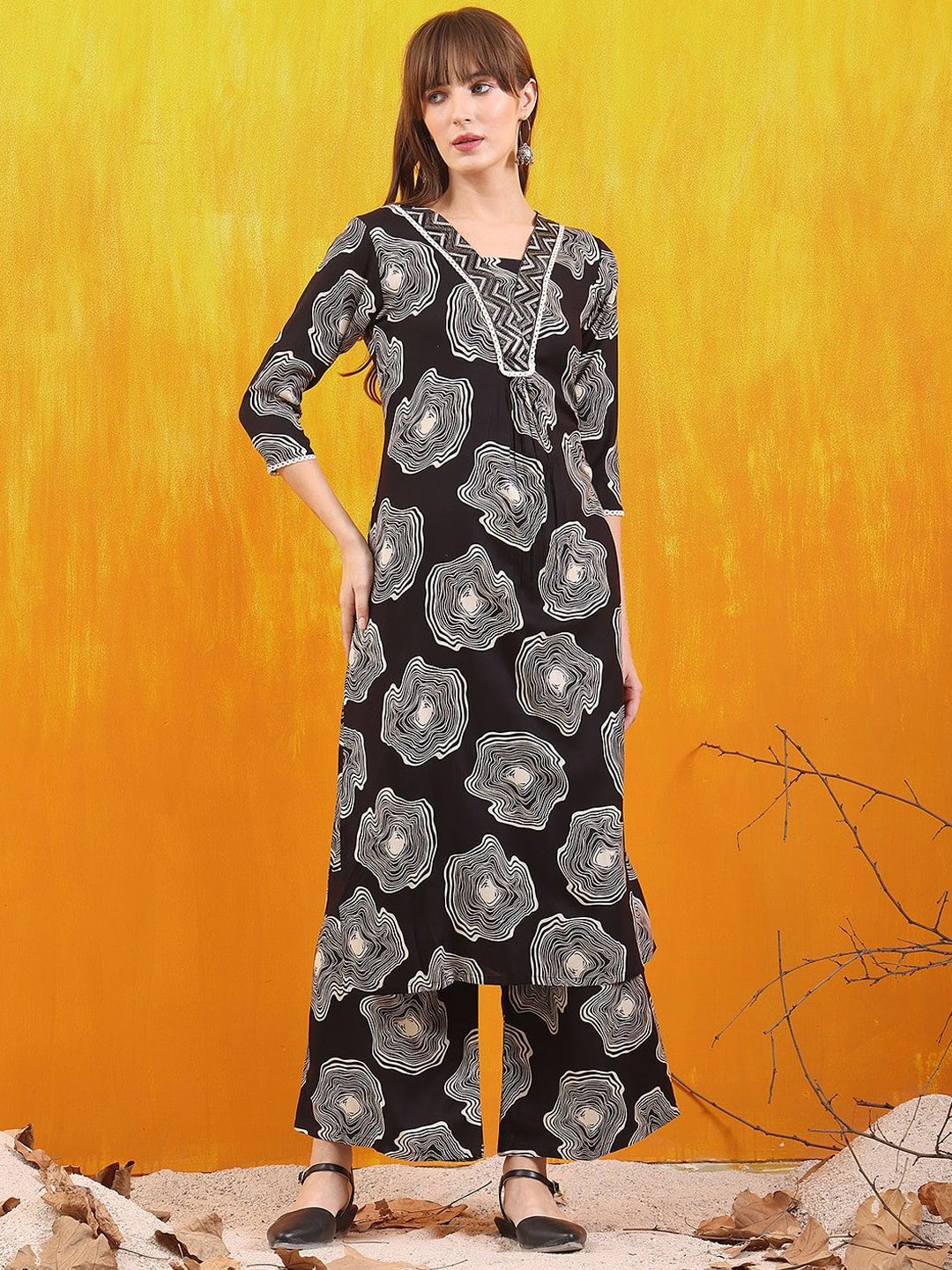 

KALINI Floral Printed Thread Work V Neck Empire A-line Kurta with Palazzos, Black
