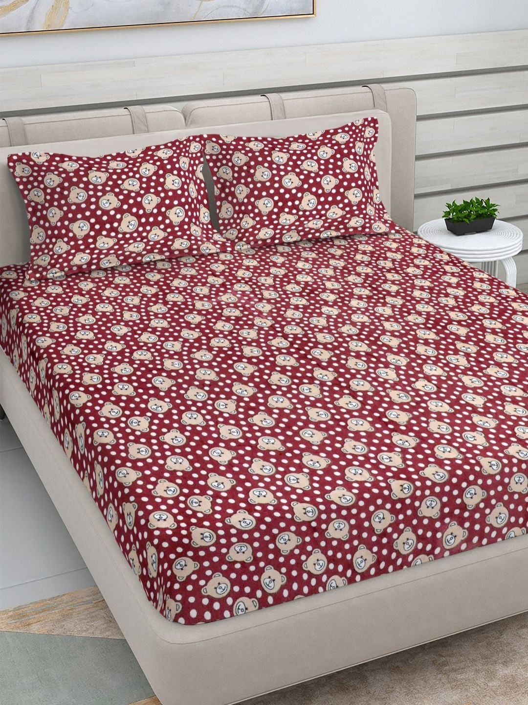 

FABINALIV Kids-Unisex Maroon Printed Woollen 300 TC King Bedsheet Set-2.50 m x 2.25 m
