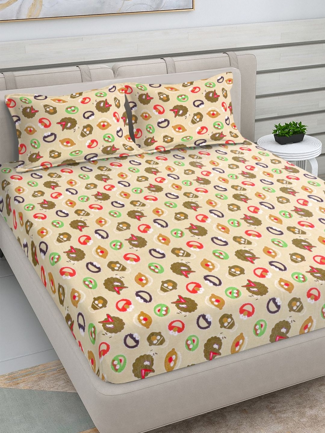 

FABINALIV Cream Cartoon Characters Woollen 300 TC King Bedsheet Set 2.50 m x 2.25 m