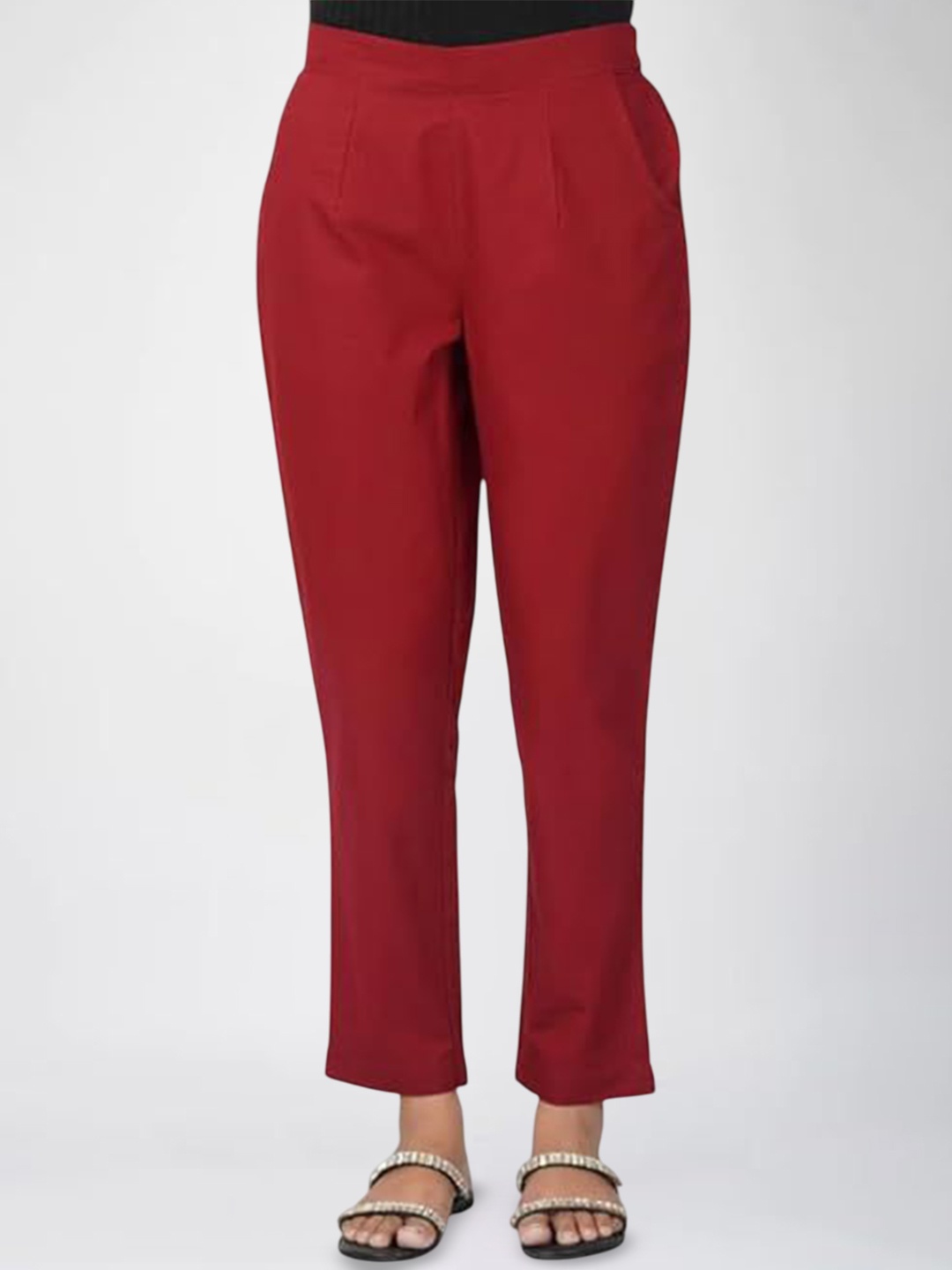 

MIRAYYA Women Relaxed Mid-Rise Regular Trousers, Maroon