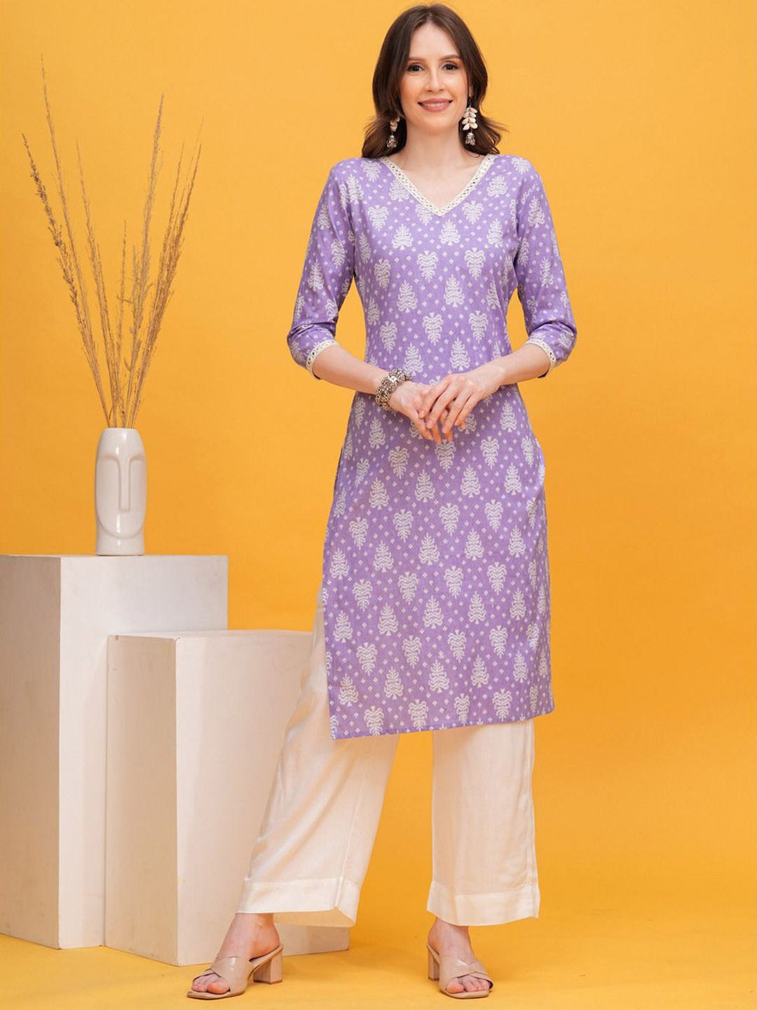

Vilgi Floral Printed Pure Cotton V-Neck Straight Kurta With Trousers, Lavender