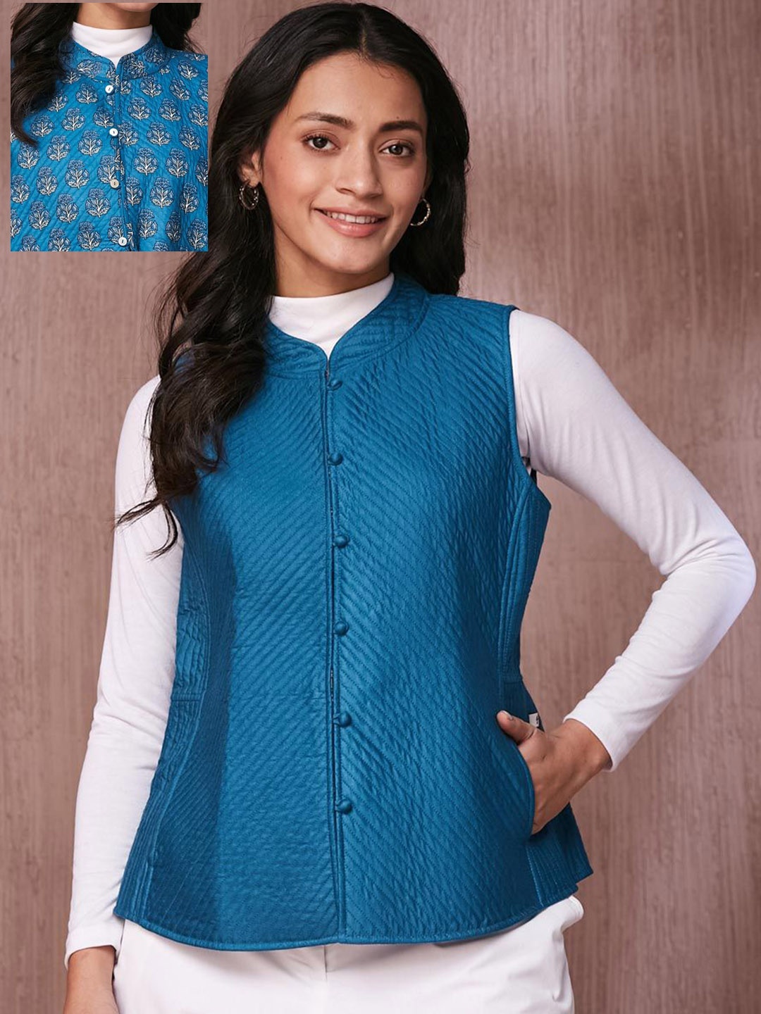 

Fabindia Women Printed Woven Quilted Reversible Nehru Jacket, Turquoise blue