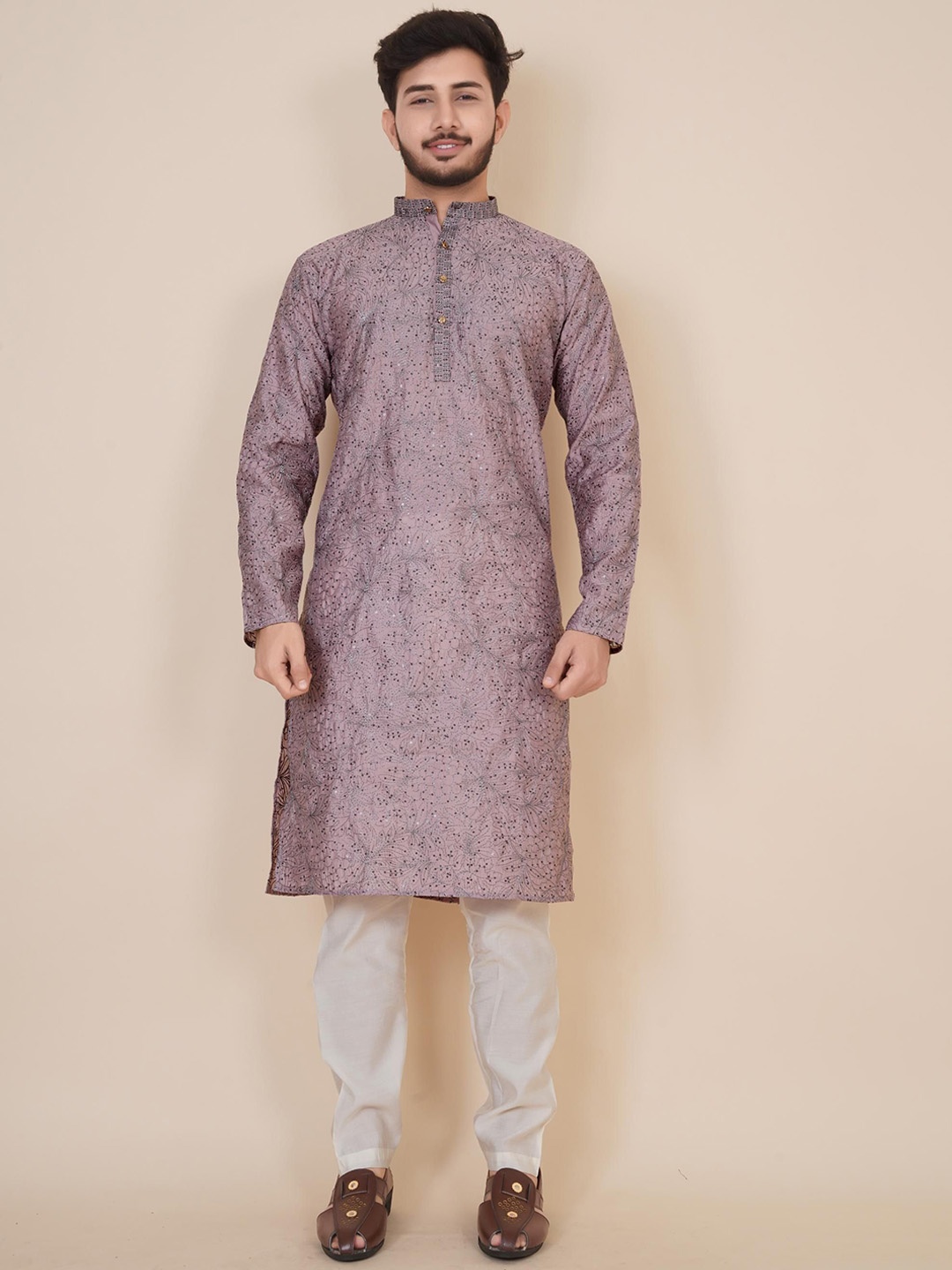 

BLURR Floral Printed Mandarin Collar Long Sleeves Cotton Straight Kurta, Purple