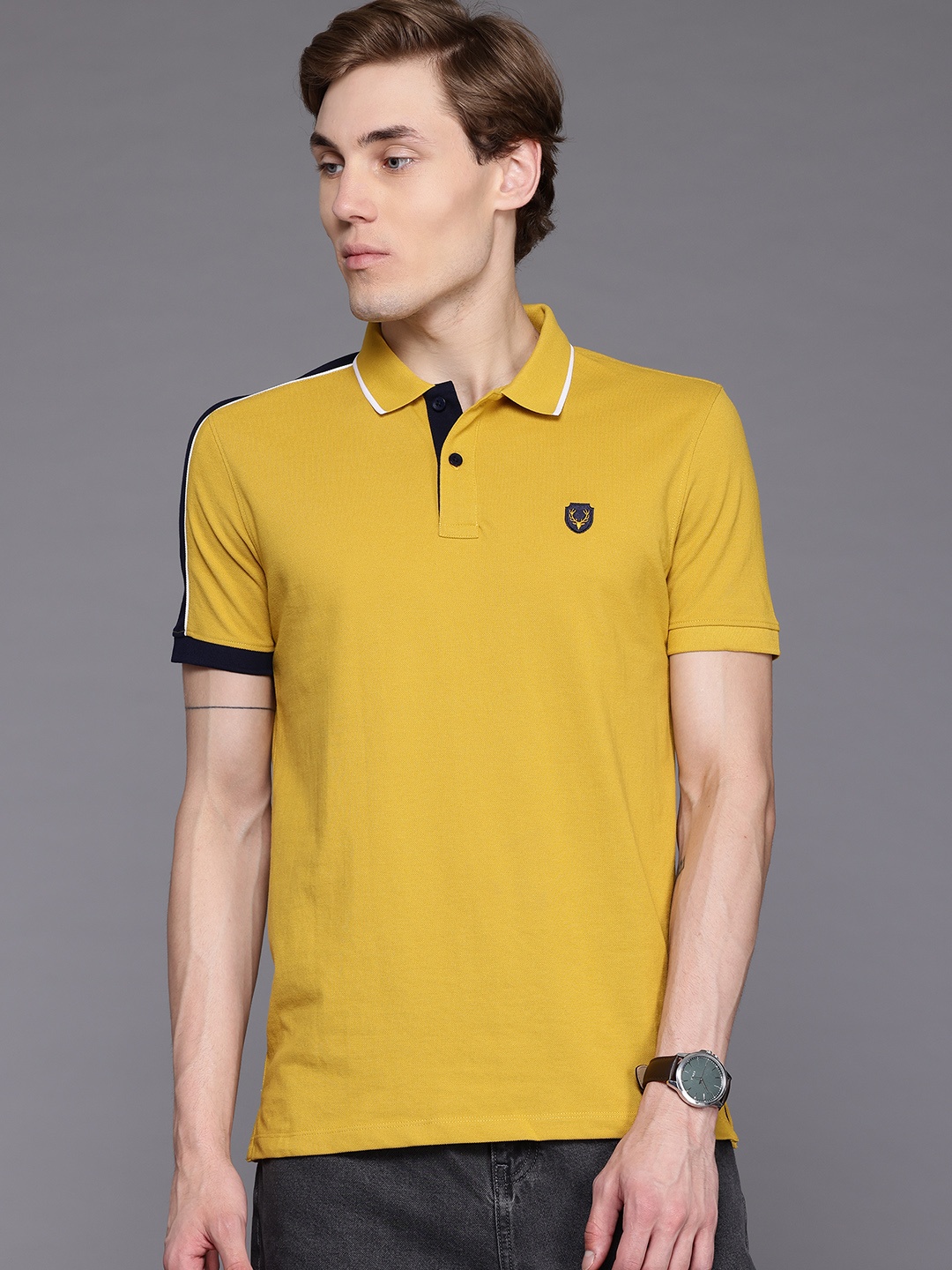 

Allen Solly Polo Collar Regular Fit T-shirt with Hem Slits, Yellow