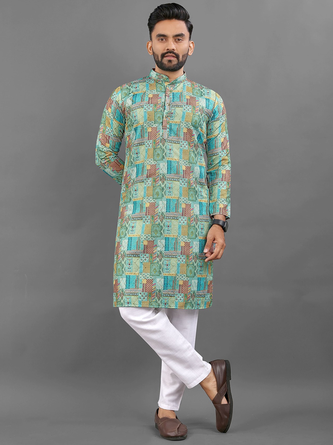 

LADY BERRY Geometric Printed Mandarin Collar Straight Kurta, Green