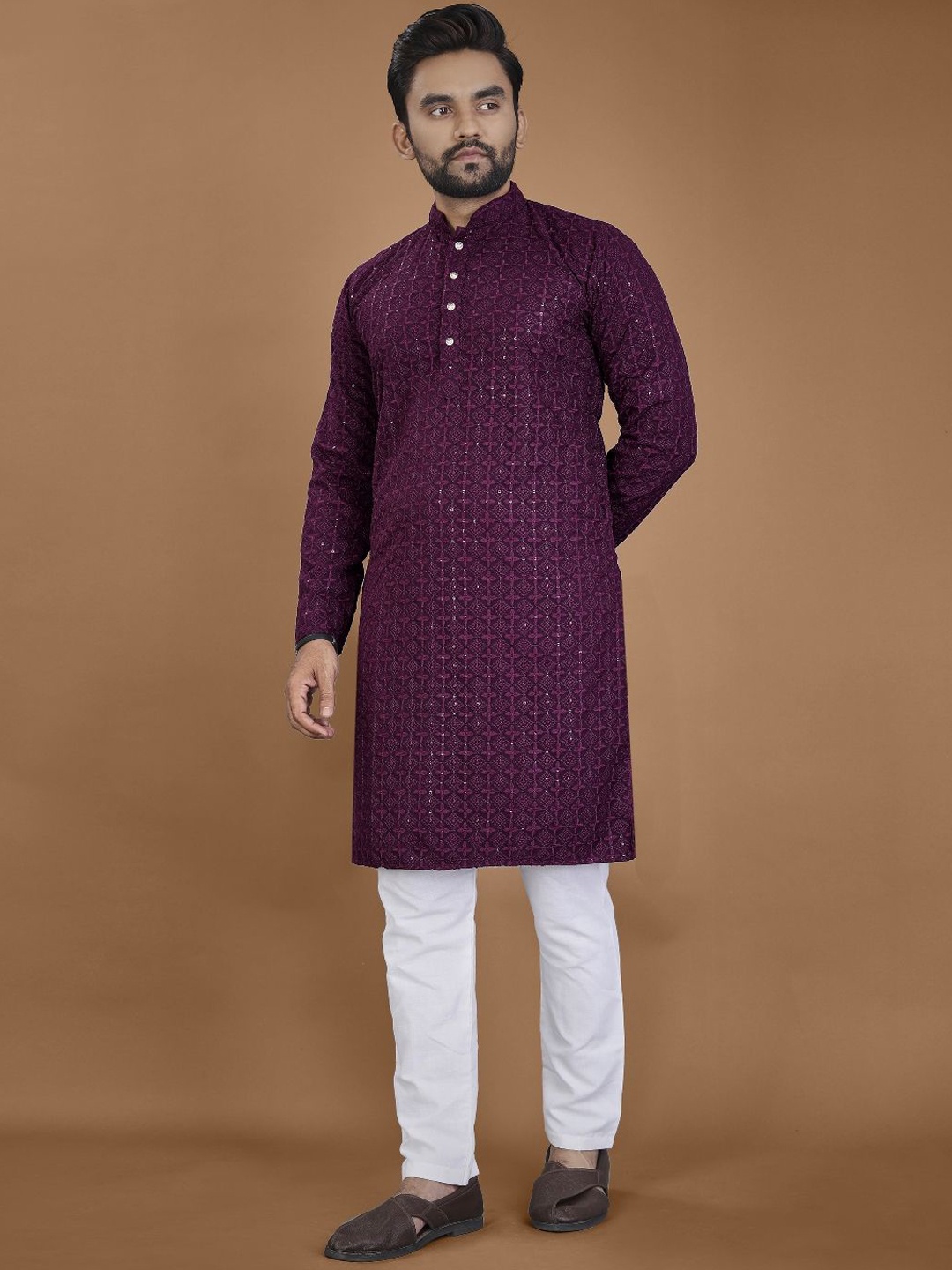 

LADY BERRY Geometric Sequinned Mandarin Collar Straight Kurta, Purple