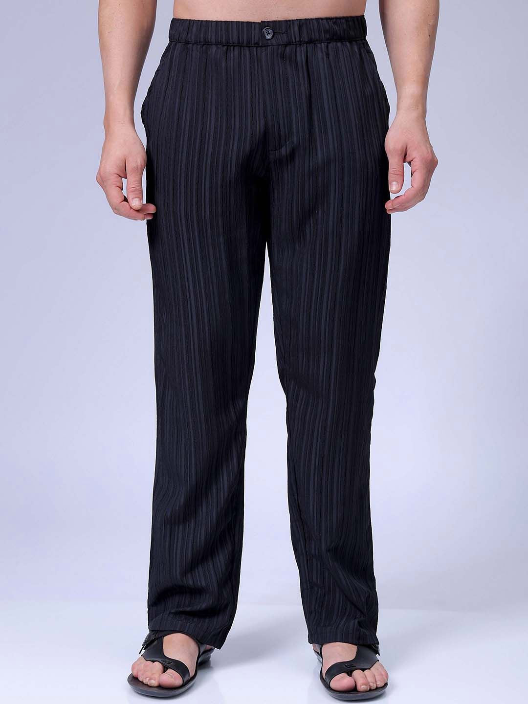 

The Indian Garage Co Men Regular Fit Mid-Rise Trouser, Black