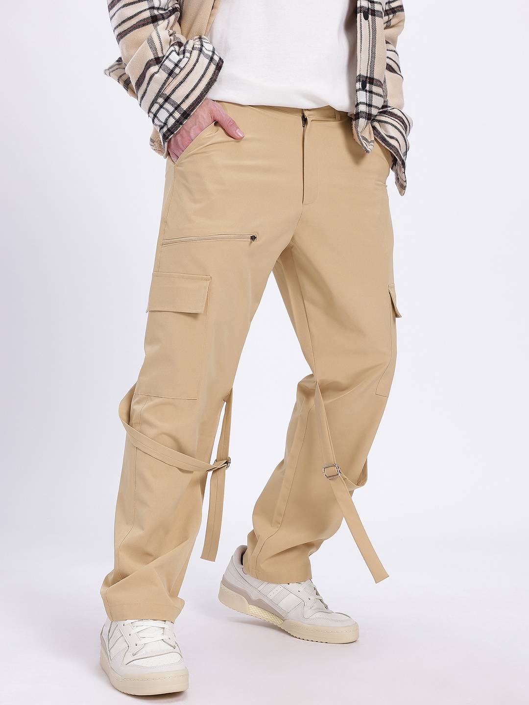 

glitchez Men Urban Utility Relaxed Fit Cargos, Khaki