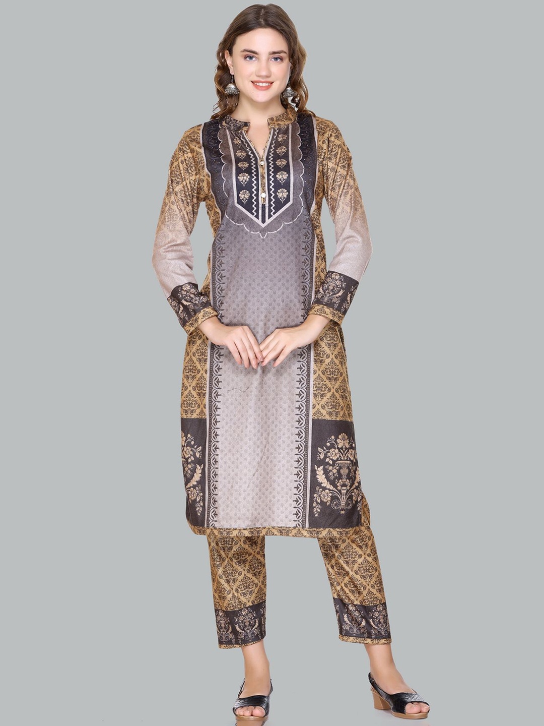 

Pink Berry Floral Printed Mandarin Collar Straight Kurta With Trousers And Dupatta, Brown