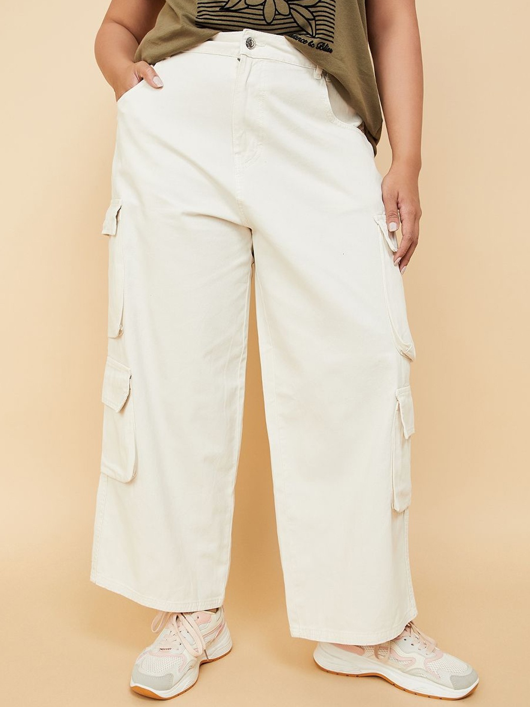 

Max Women Plus size Pure Cotton Regular Fit Mid-Rise Jeans, Off white