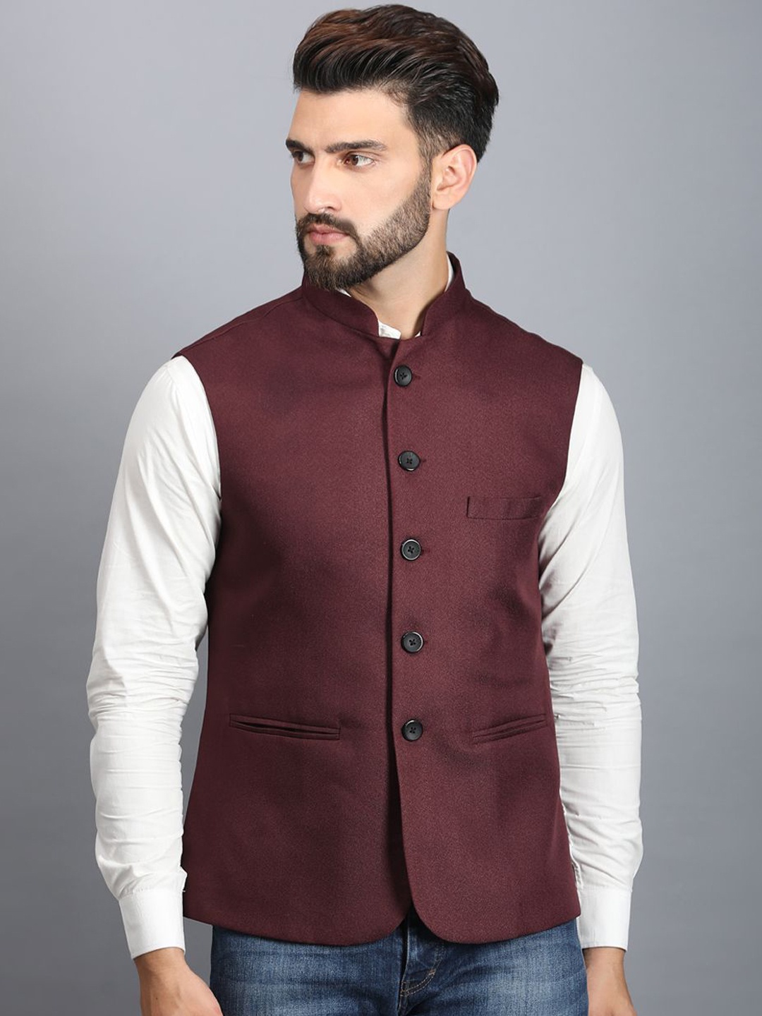 

Ethluxis Men Mandarin Collar Woven Nehru Jackets, Maroon