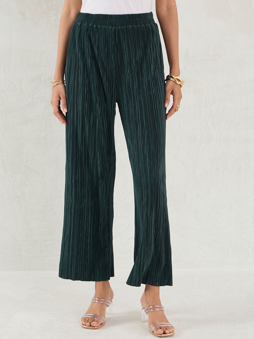 

FEMMELLA Women Relaxed Parallel Trousers, Green