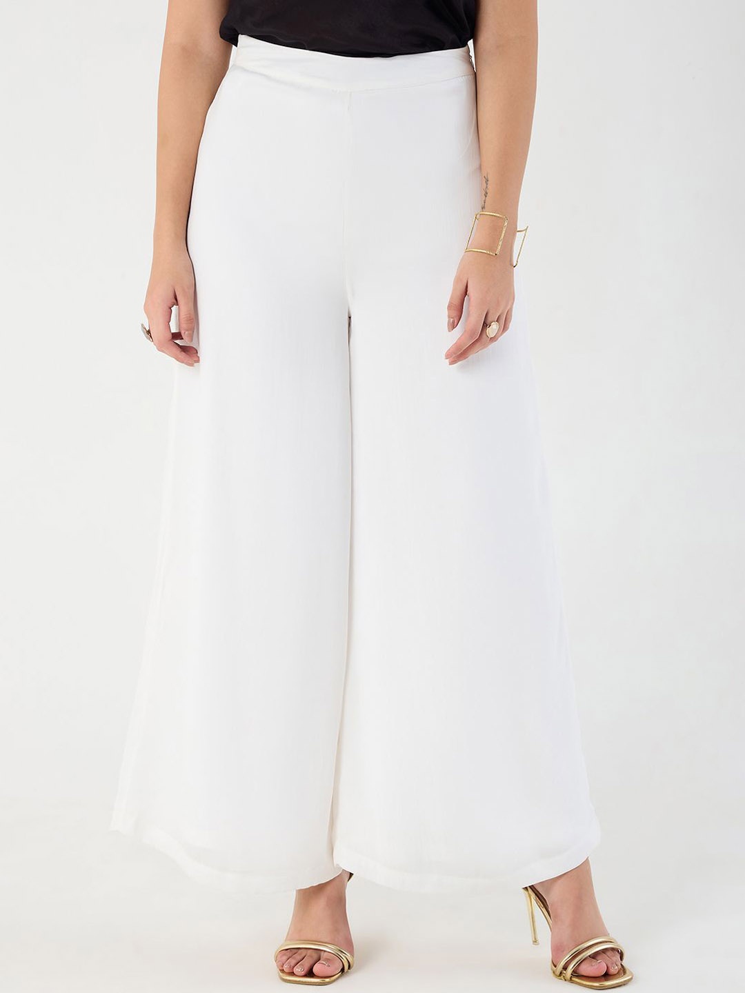 

FEMMELLA Women Relaxed Fit Mid-Rise Parallel Trousers, White