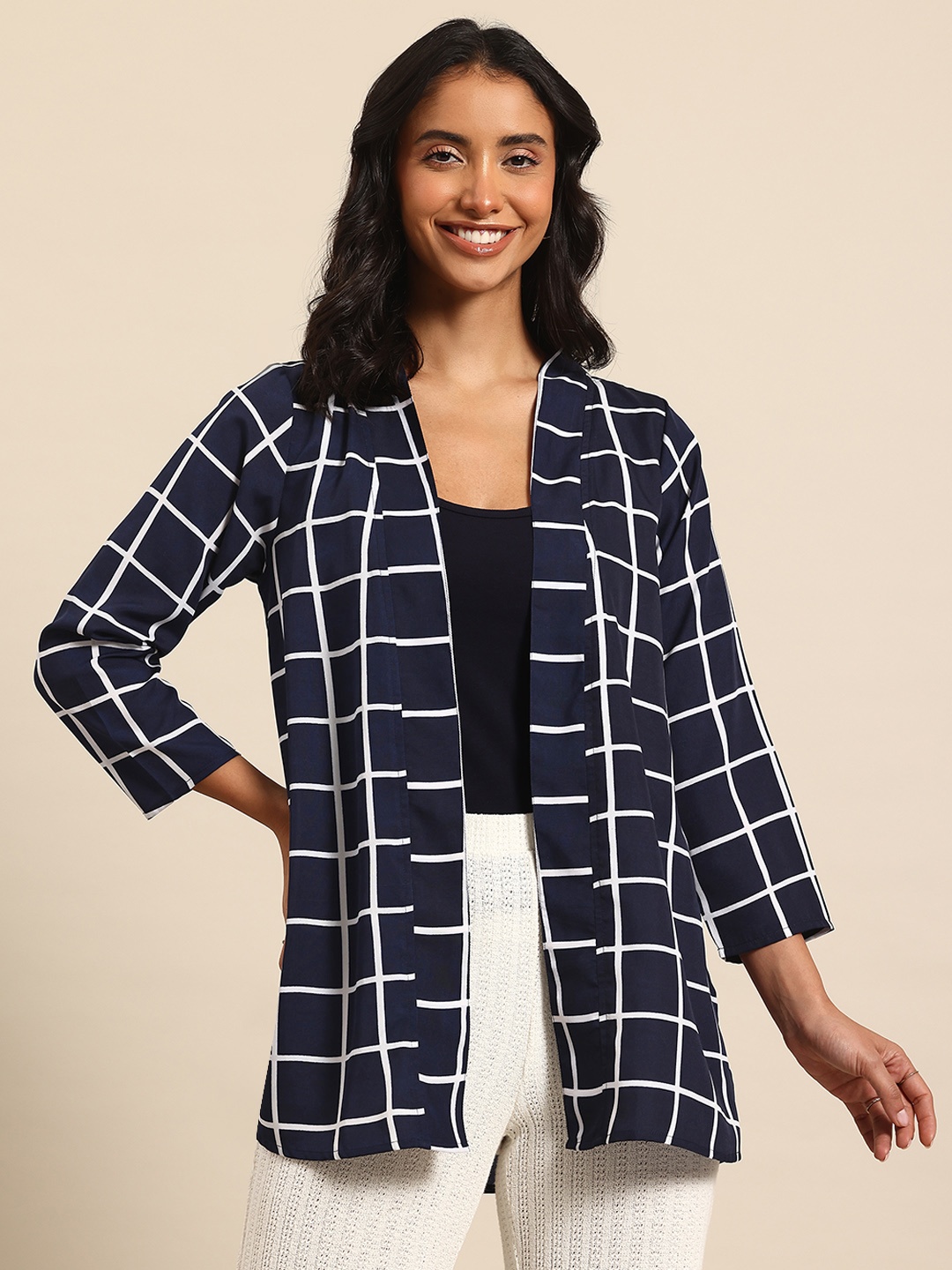 

Qurvii Women Checked Shrug, Navy blue