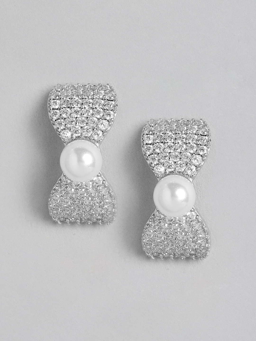 

DressBerry Contemporary Bow Shaped Beaded Studs, Silver