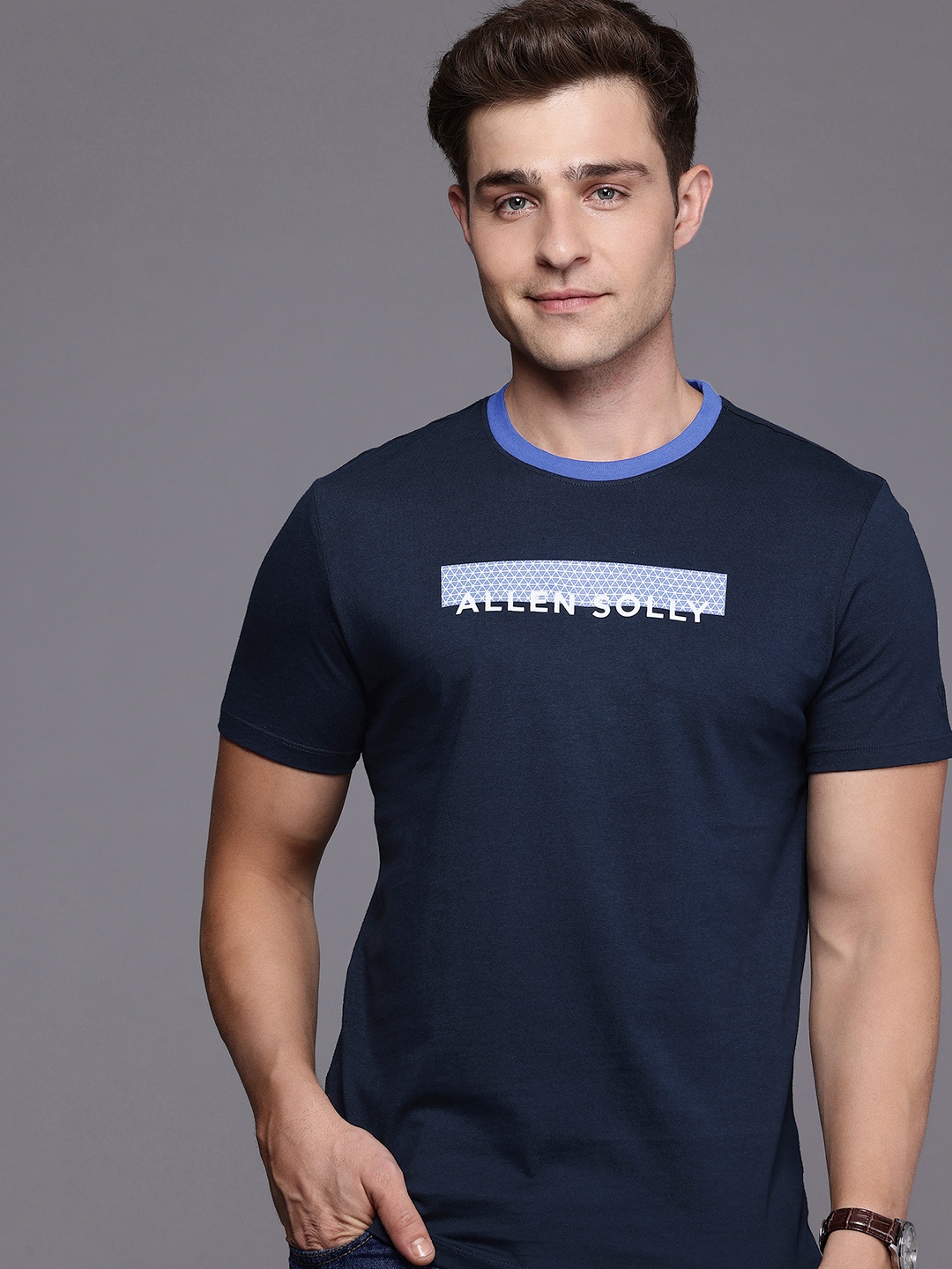 

Allen Solly Brand Logo Printed Pure Cotton Slim Fit T-shirt, Navy blue