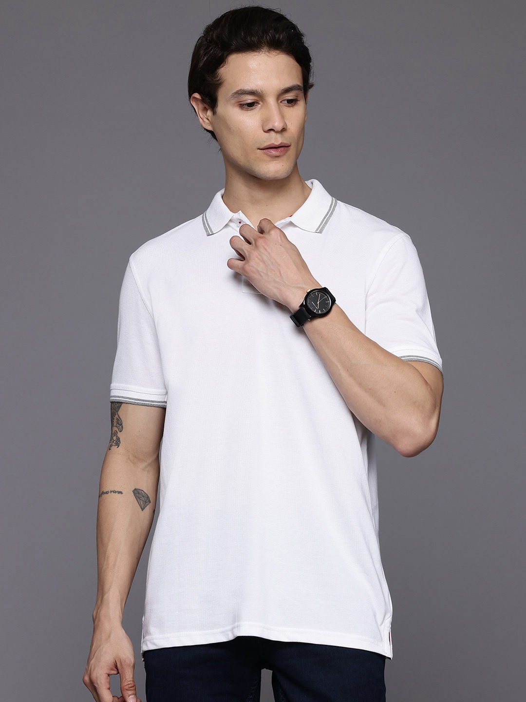 

Allen Solly Men Polo Collar T-shirt, White