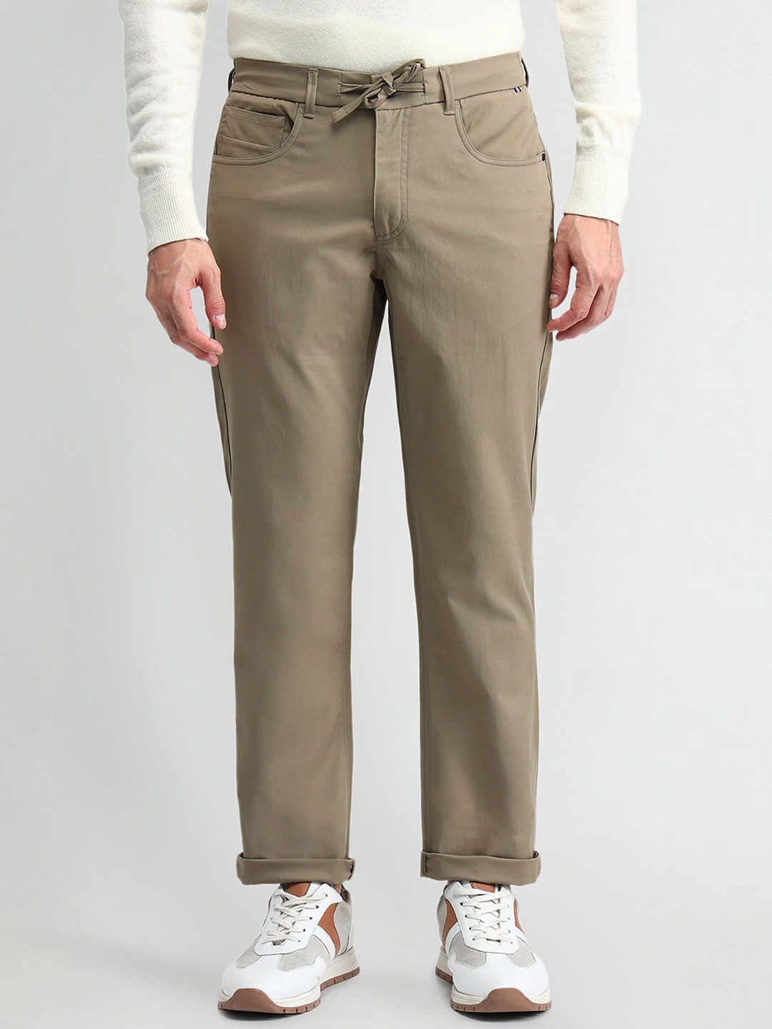 

Arrow New York Men Classic Slim Fit Mid-Rise Trousers, Green