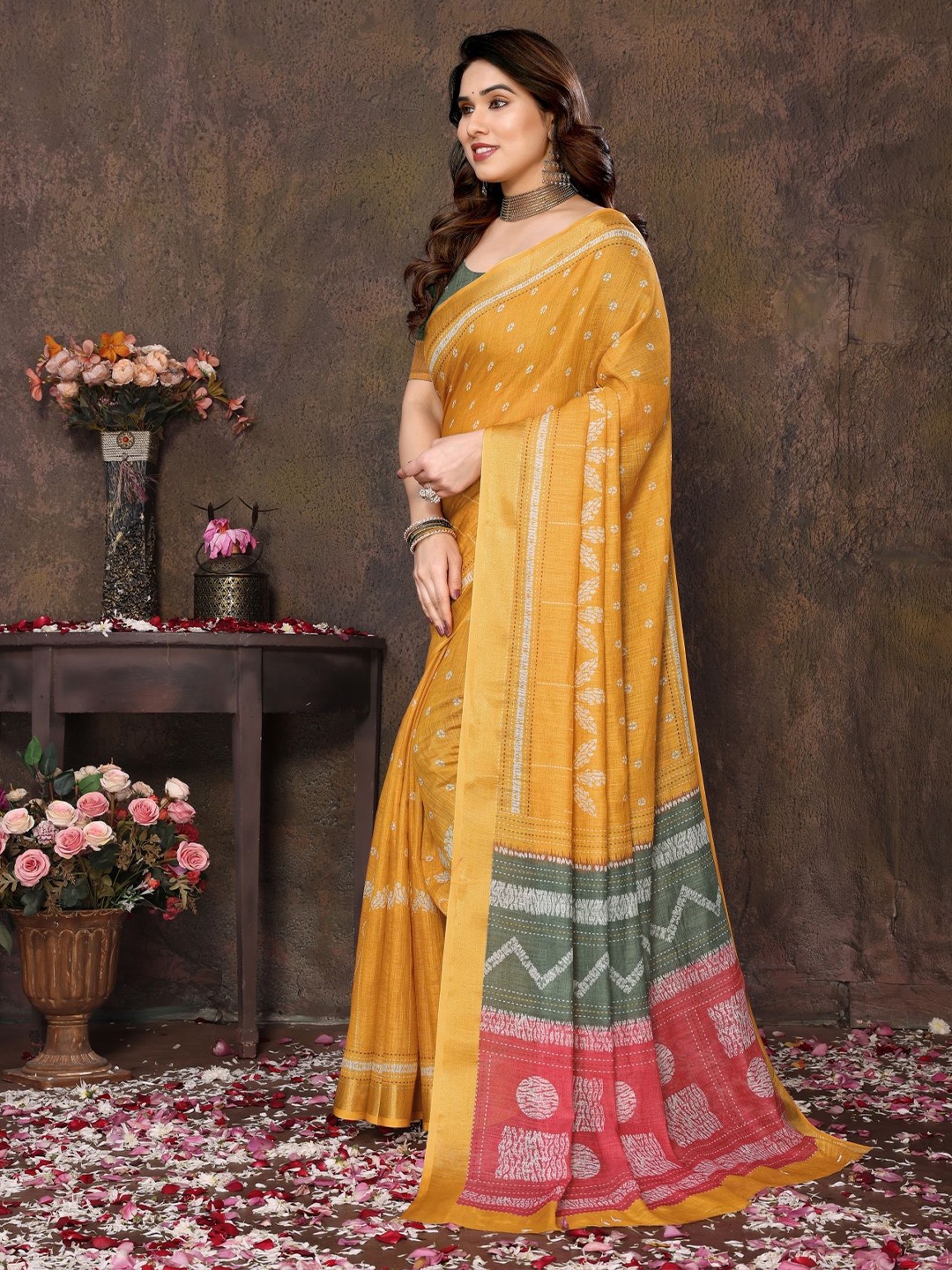 

vj fashion Floral Digital Printed Saree, Yellow