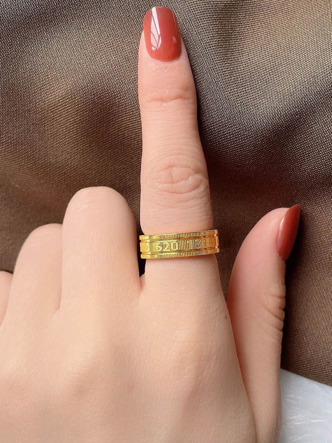 

StyleCast Gold-Toned Elegant Adjustable Finger Ring