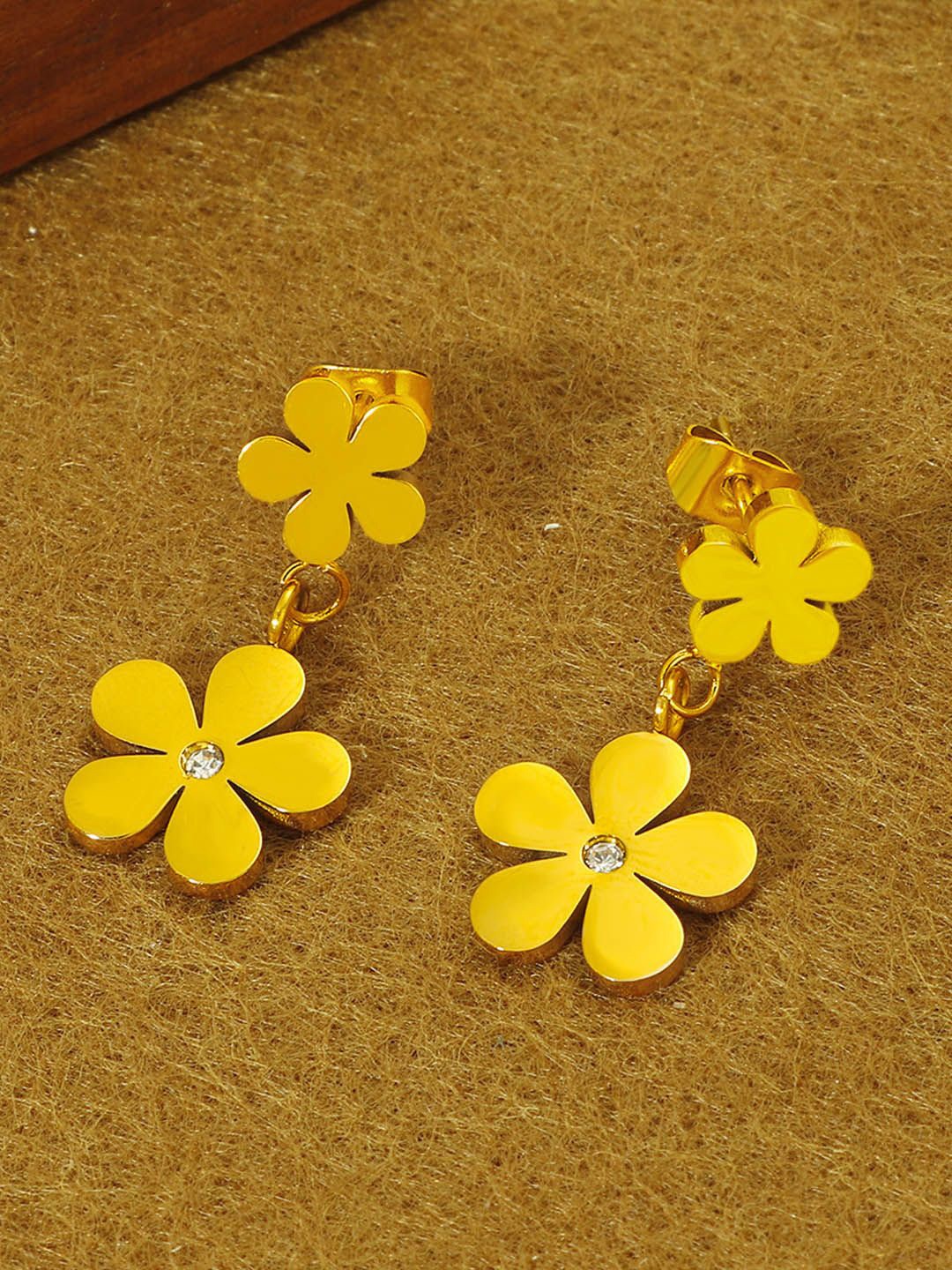 

StyleCast Gold-Plated Floral Shaped Drop Earrings