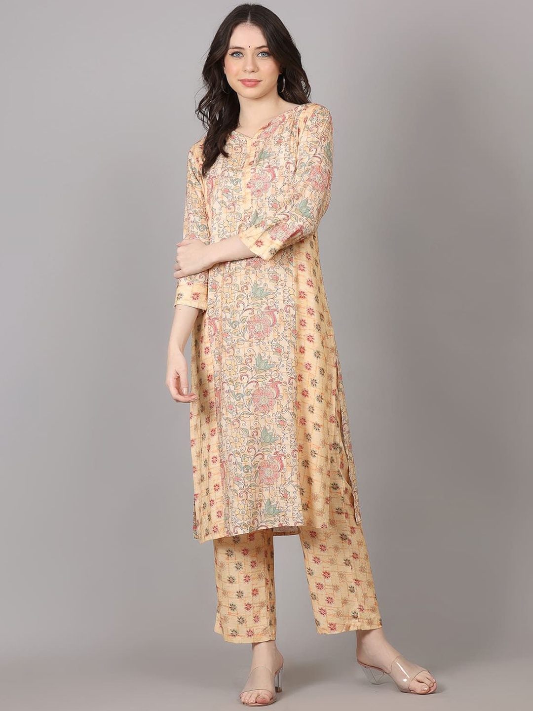 

Krimmple Round Neck V-Neck Embroidered Straight Kurta With Trousers, Orange