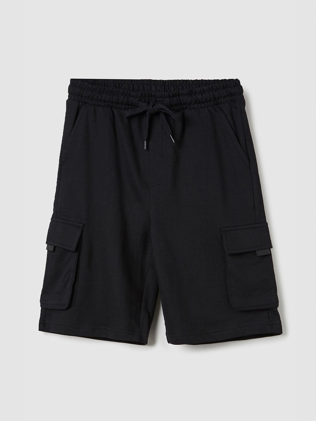 

max Boys Regular Fit Mid-Rise Pure Cotton Cargo Shorts, Black