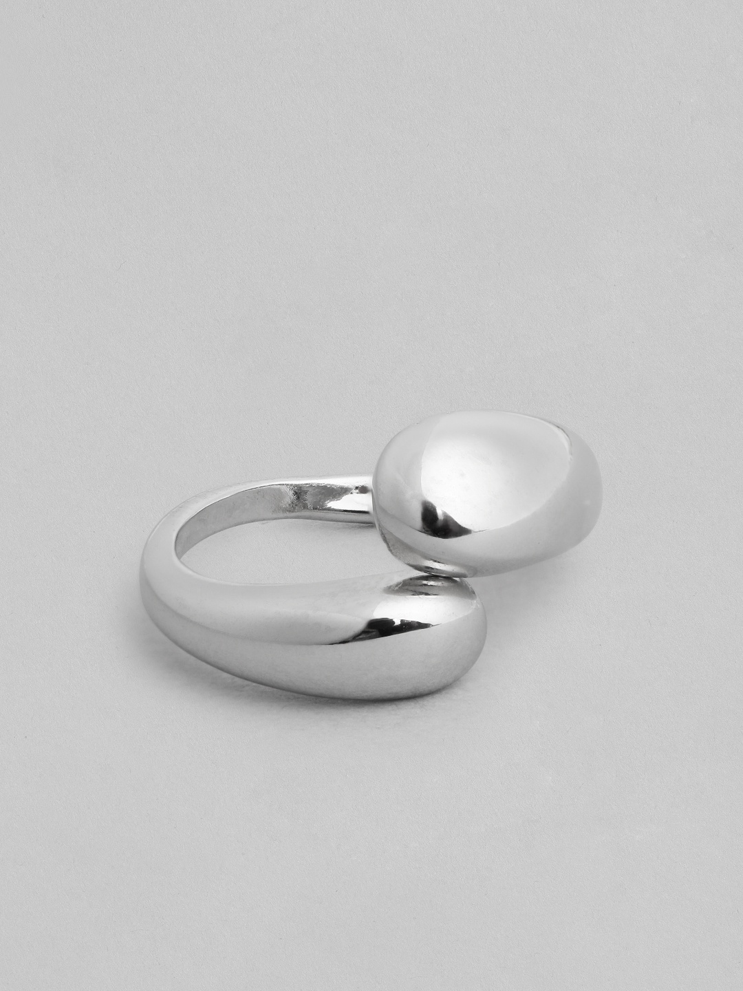 

DressBerry Adjustable Finger Ring, Silver