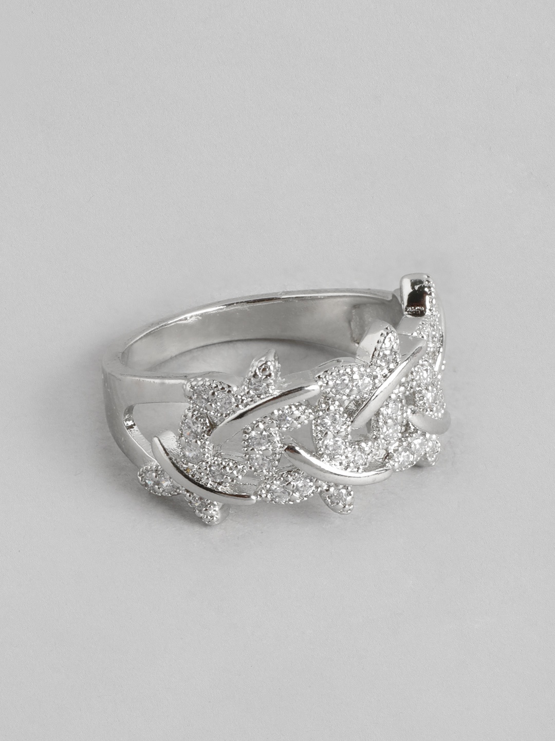 

DressBerry Women Stone-Studded Floral-Shaped Finger Ring, Silver