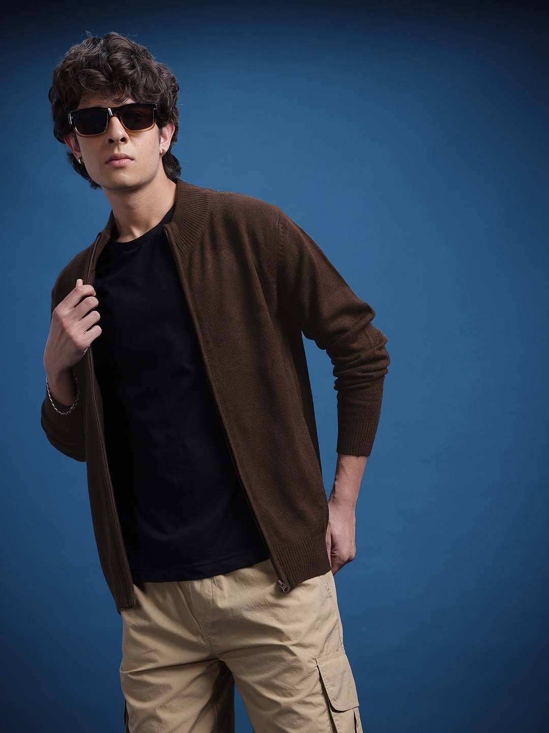 

The Roadster Lifestyle Co. Solid Front Open Sweater, Brown