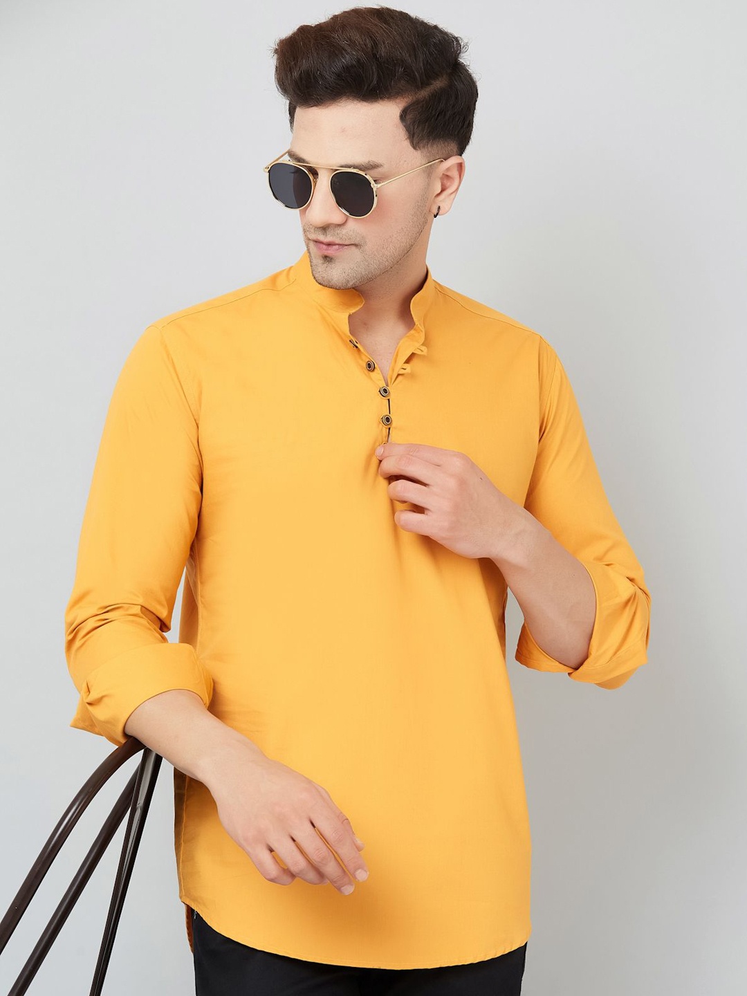 

Le Mec Mandarin Collar Rolled-Up Sleeves Silm Fit Short Straight Kurta, Yellow