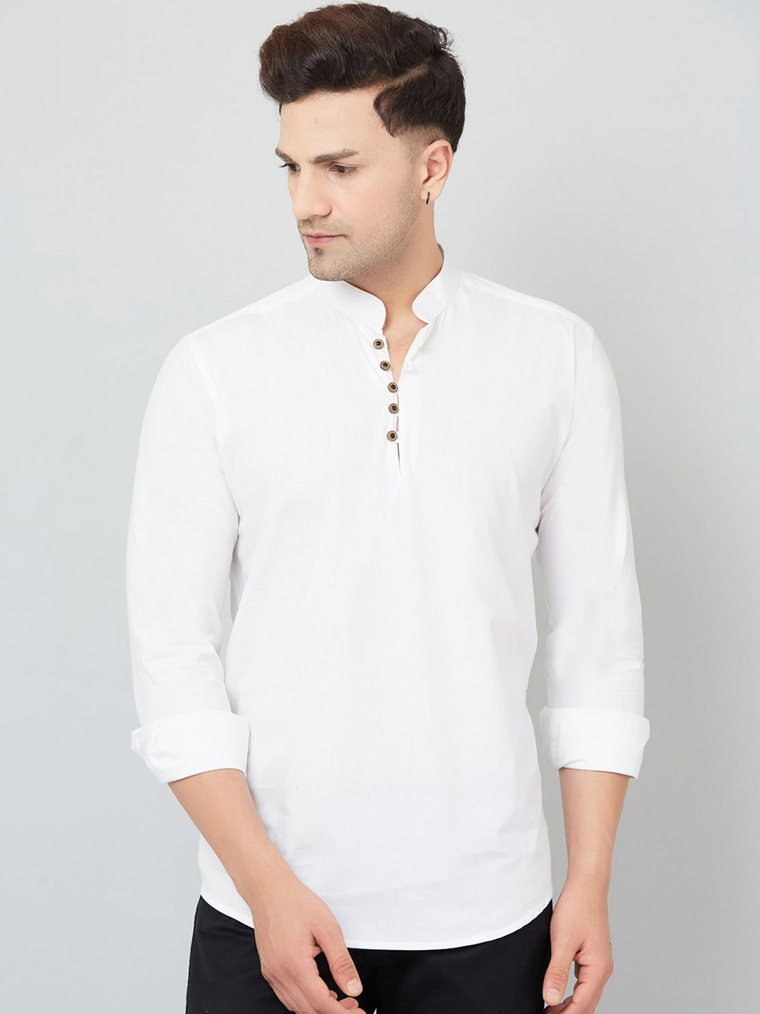 

Le Mec Mandarin Collar Rolled-Up Sleeves Silm Fit Short Straight Kurta, White