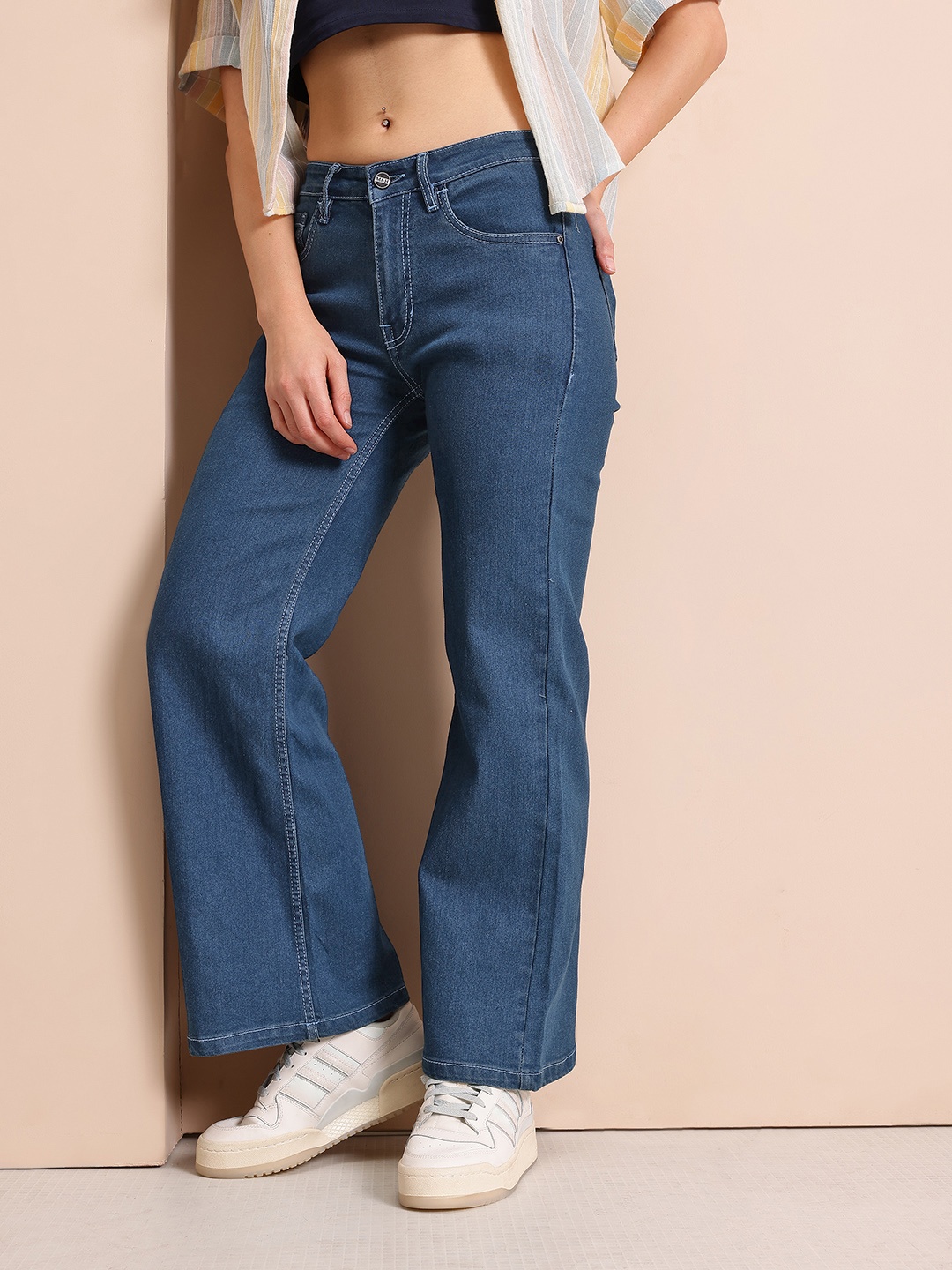 

Mast & Harbour Women Mid-Rise Wide Leg Stretchable Jeans, Navy blue