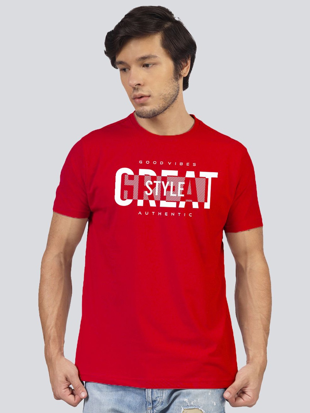 

Greylongg Men Typography Printed Applique T-shirt, Red